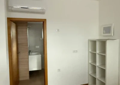 Vstup do koupelny - Horní pokoj